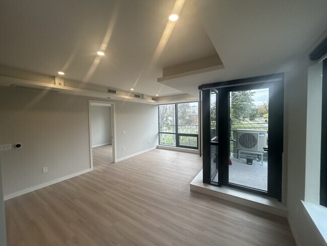 Photo - 5616-5616 South St Unit 310