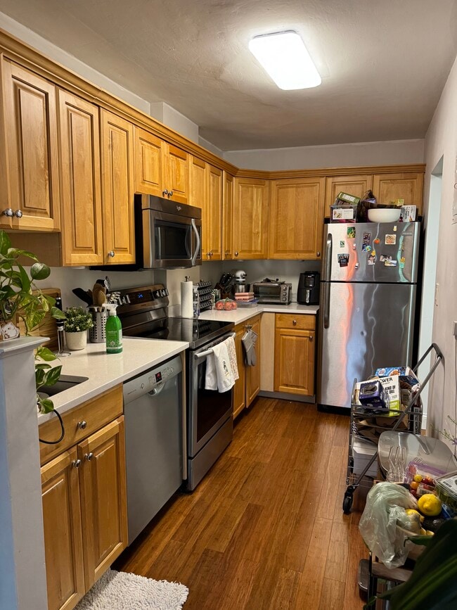 Building Photo - 90 Marion St Unit 3 Rental