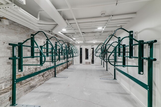 Photo - Commission House