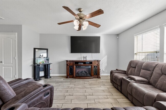 Photo - 2707 Piney Lake Ct