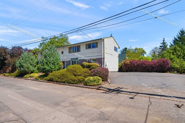 Photo - 8442 SE 23rd Ave Unit 2