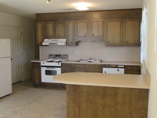 Photo - 6016 Pleasant Grove Rd