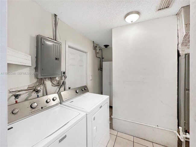 Photo - 5002 NW 189th Terrace