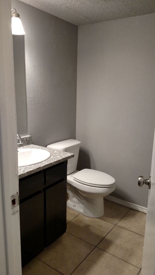 Photo - 2017 Paisley Dr Unidad D