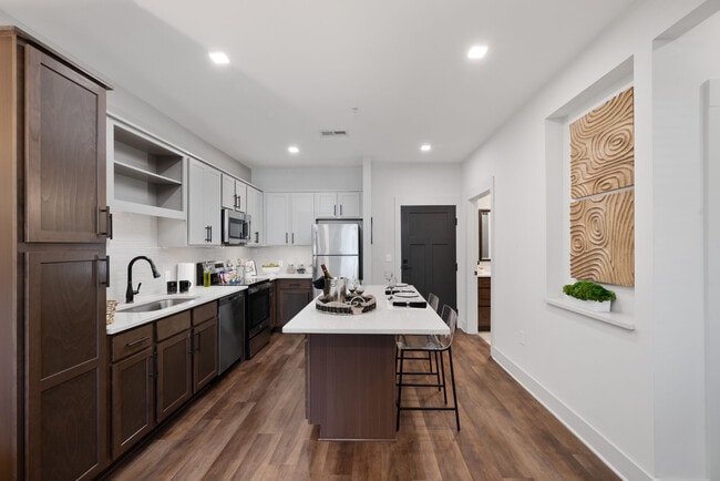 Photo - At The Park Apartments