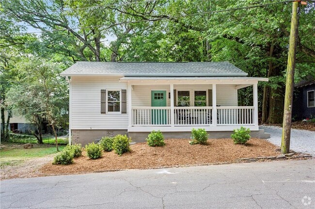 Building Photo - 2498 Forrest Ave NW Rental