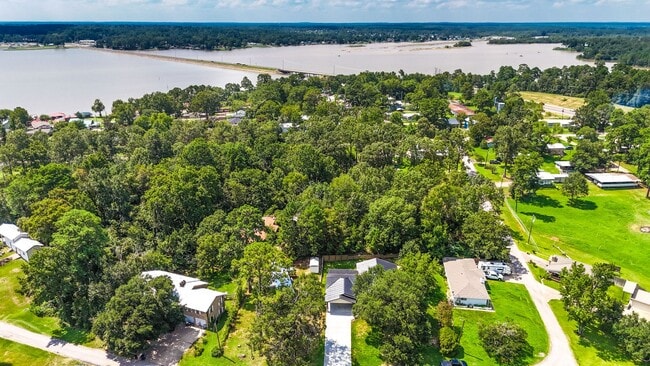 Photo - 128 Schooner