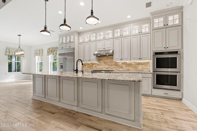 Photo - 102 Pine Blossom Trl