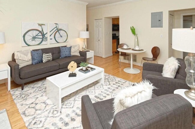 Main Living Area - 5671 Waterman Blvd Unit 21