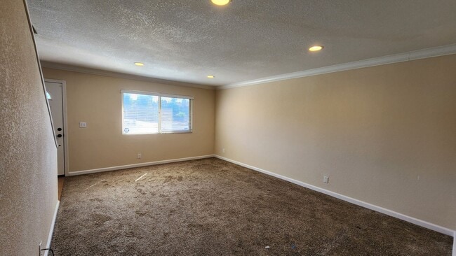 Photo - 2 Bed Unit In Somerset Woods Community