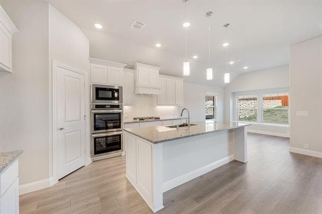 Photo - 148 Kingfisher Ln