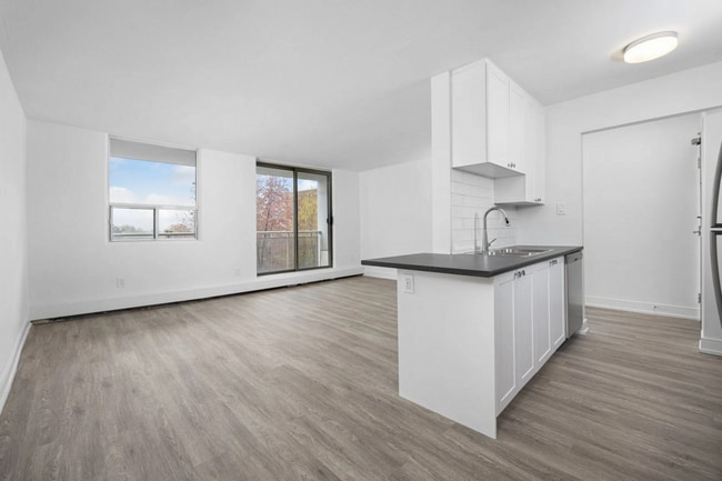 Photo - 155 Market Street