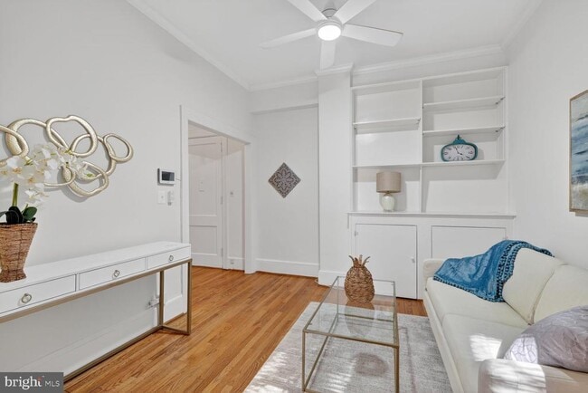 Photo - 3039 Macomb St NW Unit 16