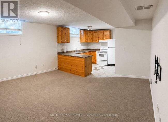 Photo - 101 Hodgson Dr