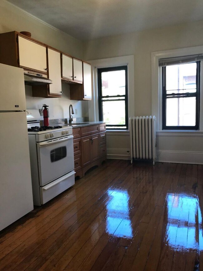 Photo - Newbury St 2bed / 1bath available 9/1/2026 - $3995