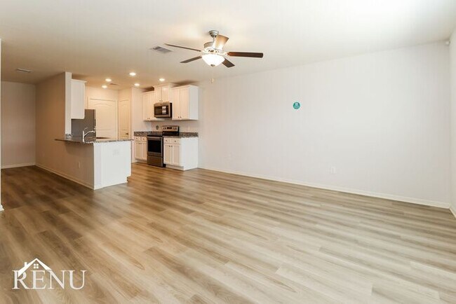 Photo - 25382 Cypress Bend Dr