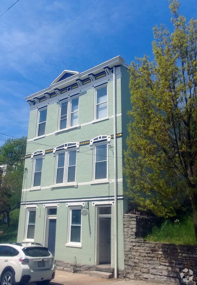 Building Photo - 518 Klotter Ave Unit 01 Rental