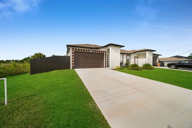 Building Photo - 125 Pennfield St Unit 125 Pennfield St