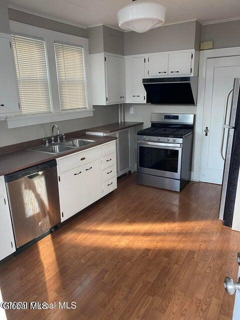 Photo - 30 Cardinal Ave