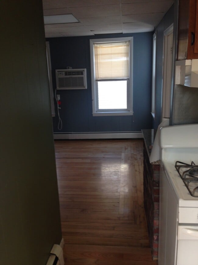 Photo - 805-807 Merrimack Street Unit 807-3