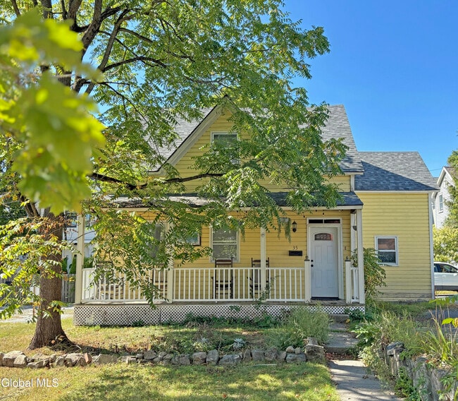 Building Photo - 35 State St