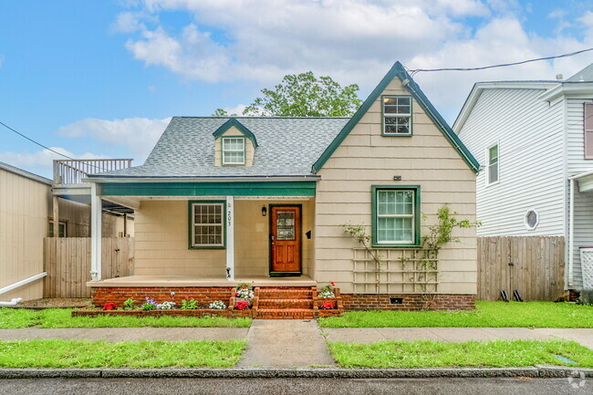 Building Photo - 203 Owens St Rental