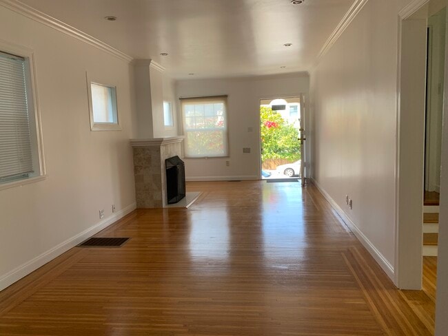 Photo - 511 Pomona Avenue