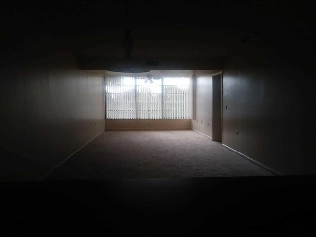 Photo - 3626 Whitehall Dr Unidad 304