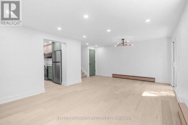 Photo - 306 Riverside Dr Unit C