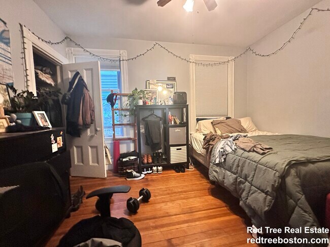 Photo - 52 Dustin St Unit 1