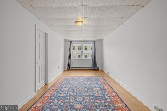 15 N Washington St Unit 5