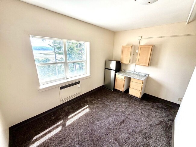Photo - 3959 Sheridan Ave Unit 3959 Sheridan Ave Apt 321