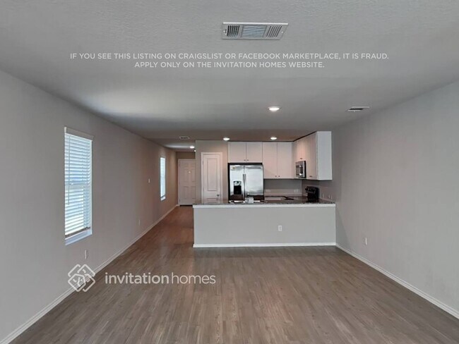 Photo - 144 Hollywood Dr