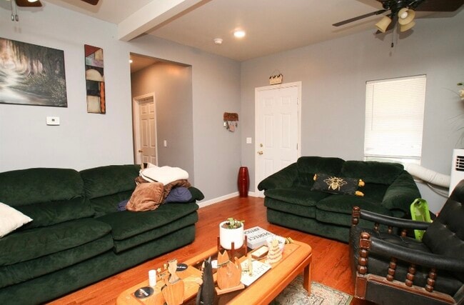 Photo - 321 W Racine St Unit W Racine Street