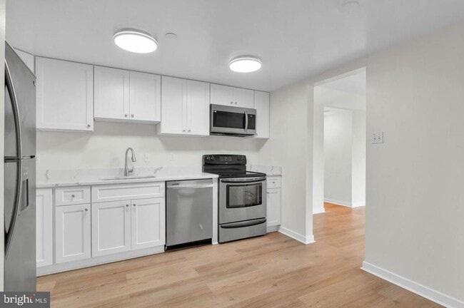 Photo - 1530 Key Blvd Unit 715