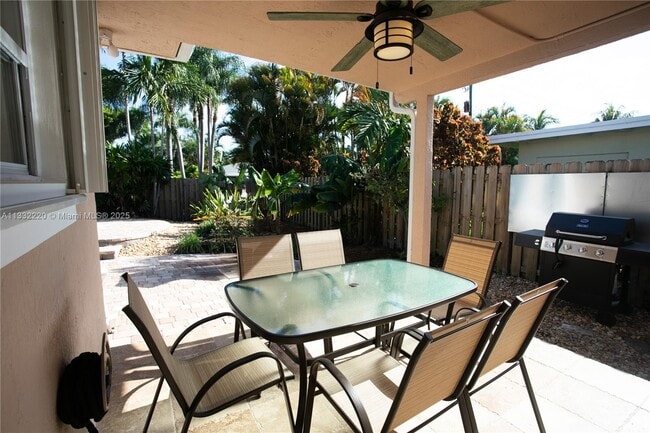 Photo - 333 SE 3rd Ave