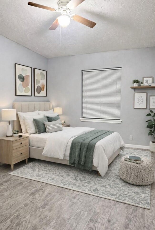 Photo - 4515 Oxford St