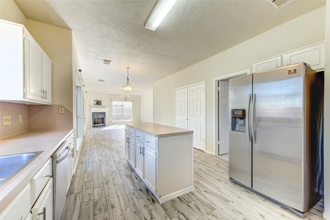Photo - 13030 Richmond Ave