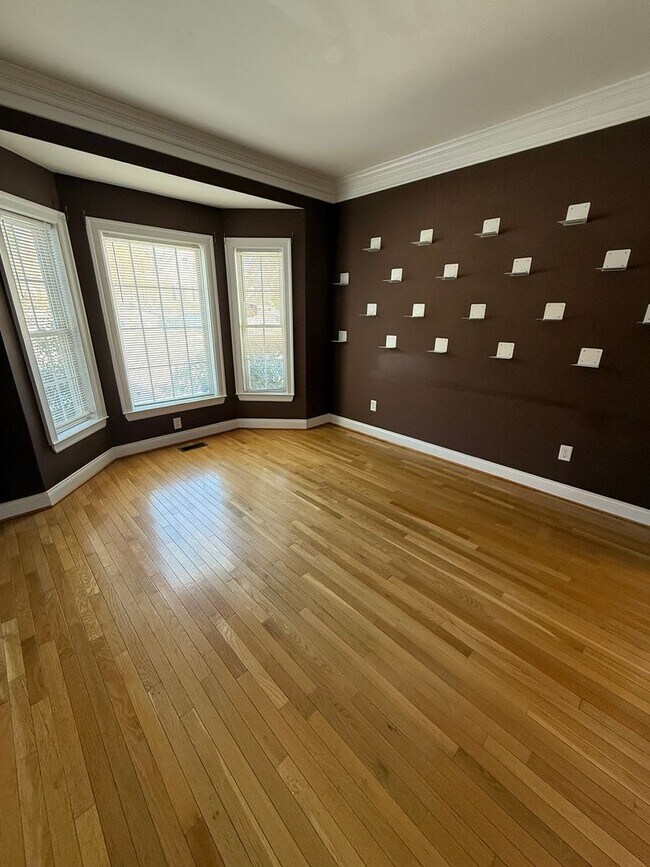 Photo - Large 4 Bedroom Home in Glen Allen