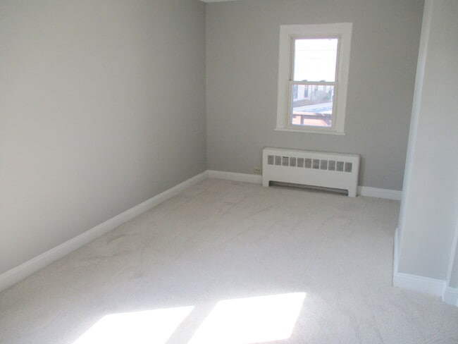 Photo - 404 11th St Unidad 2nd Floor