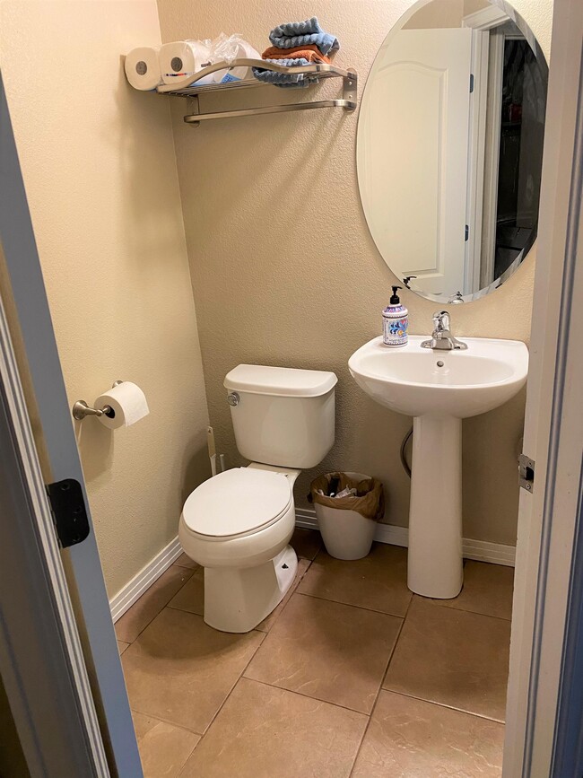 Photo - 7842 Kettle Drum St