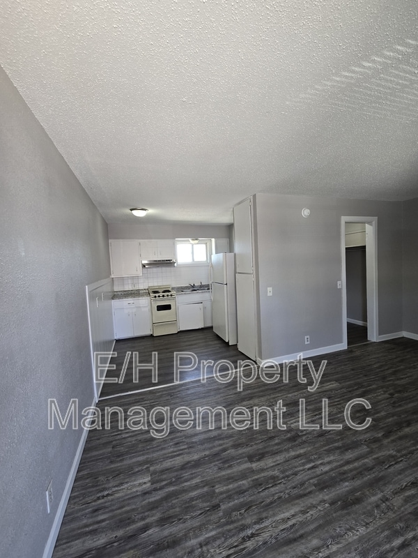 Photo - 1924 S Broadway Unidad Apt 32