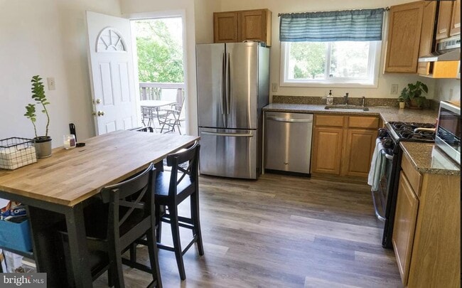 Photo - 8507 Marquette St