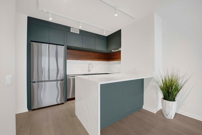 Photo - 900 N Lake Shore Dr Unit 2113