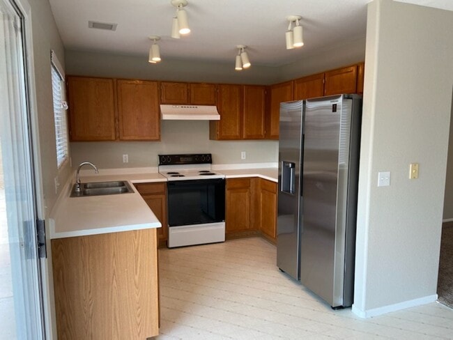 Photo - Cute and comfy North Phoenix (33rd Ave & D...