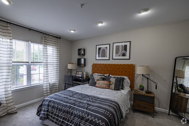 2BR, 2BA - 970SF - The Bristol 2 - Primary Bedroom