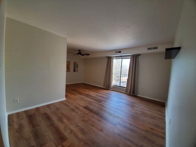 Photo - 3675 Clague Rd