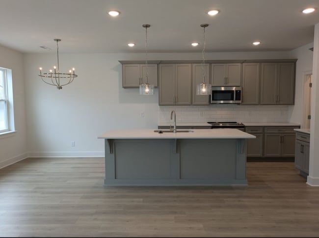 Photo - 5025 Greentree Dr