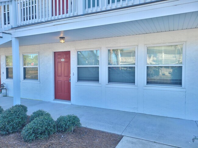 Photo - Historic St. Andrews!  Newly Remodeled! 1 bedroom 1 bath condo/1st Floor