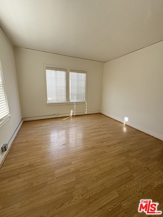 Photo - 173 Mariposa Ave